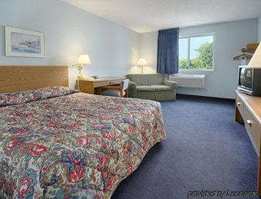 Hotel Super 8 By Wyndham 2*