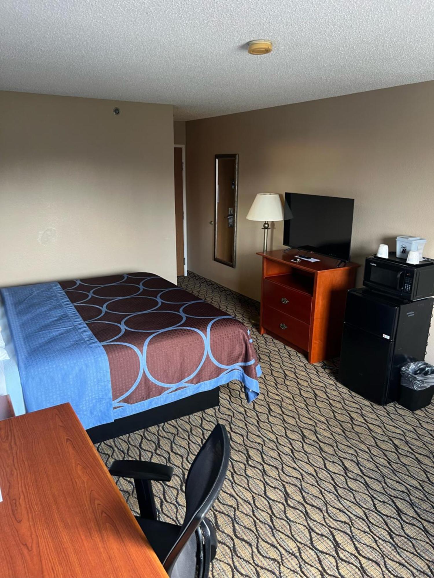 Super 8 By Wyndham
